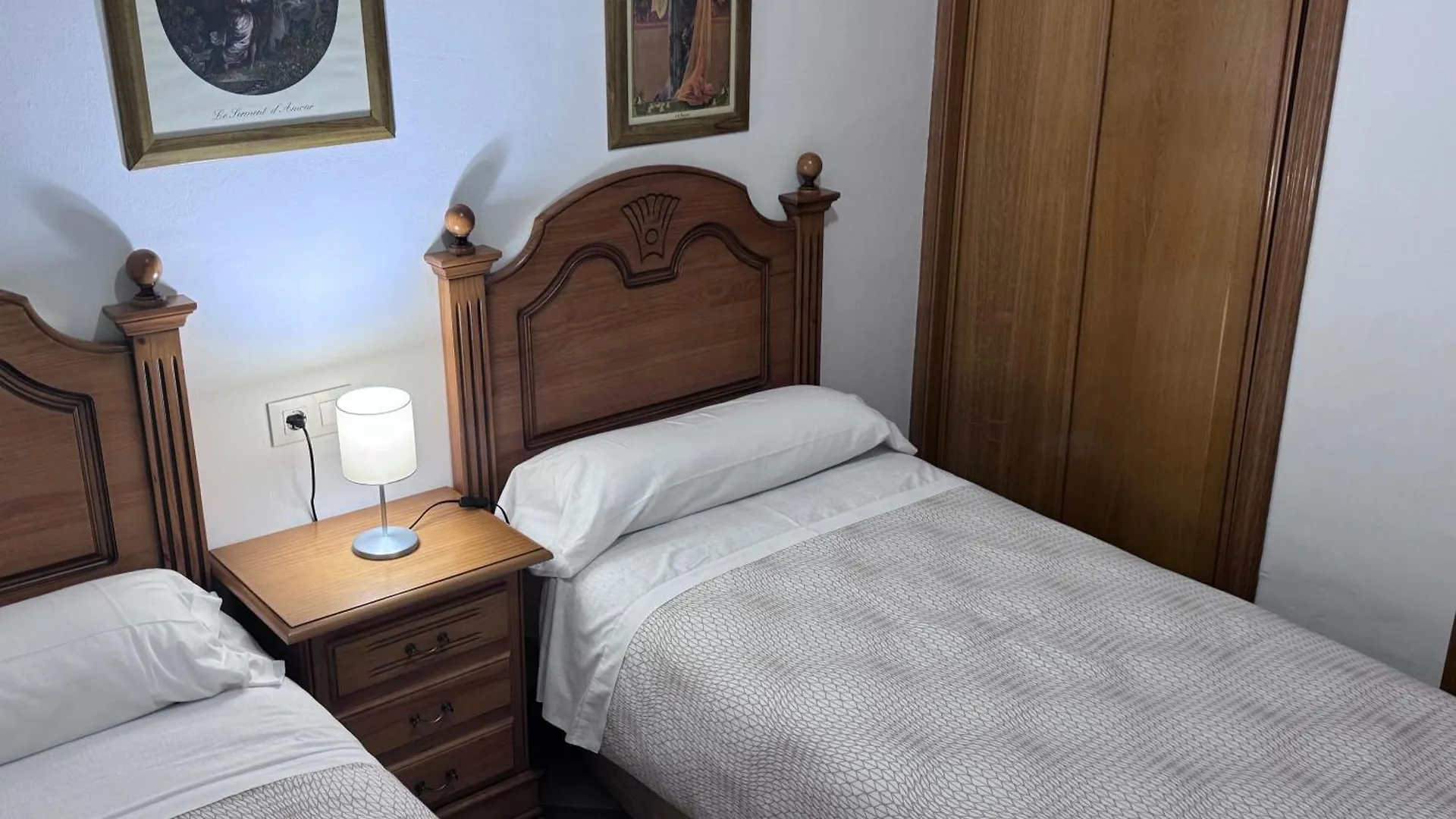 Apartamentos Nina De Oro Torremolinos 0*,