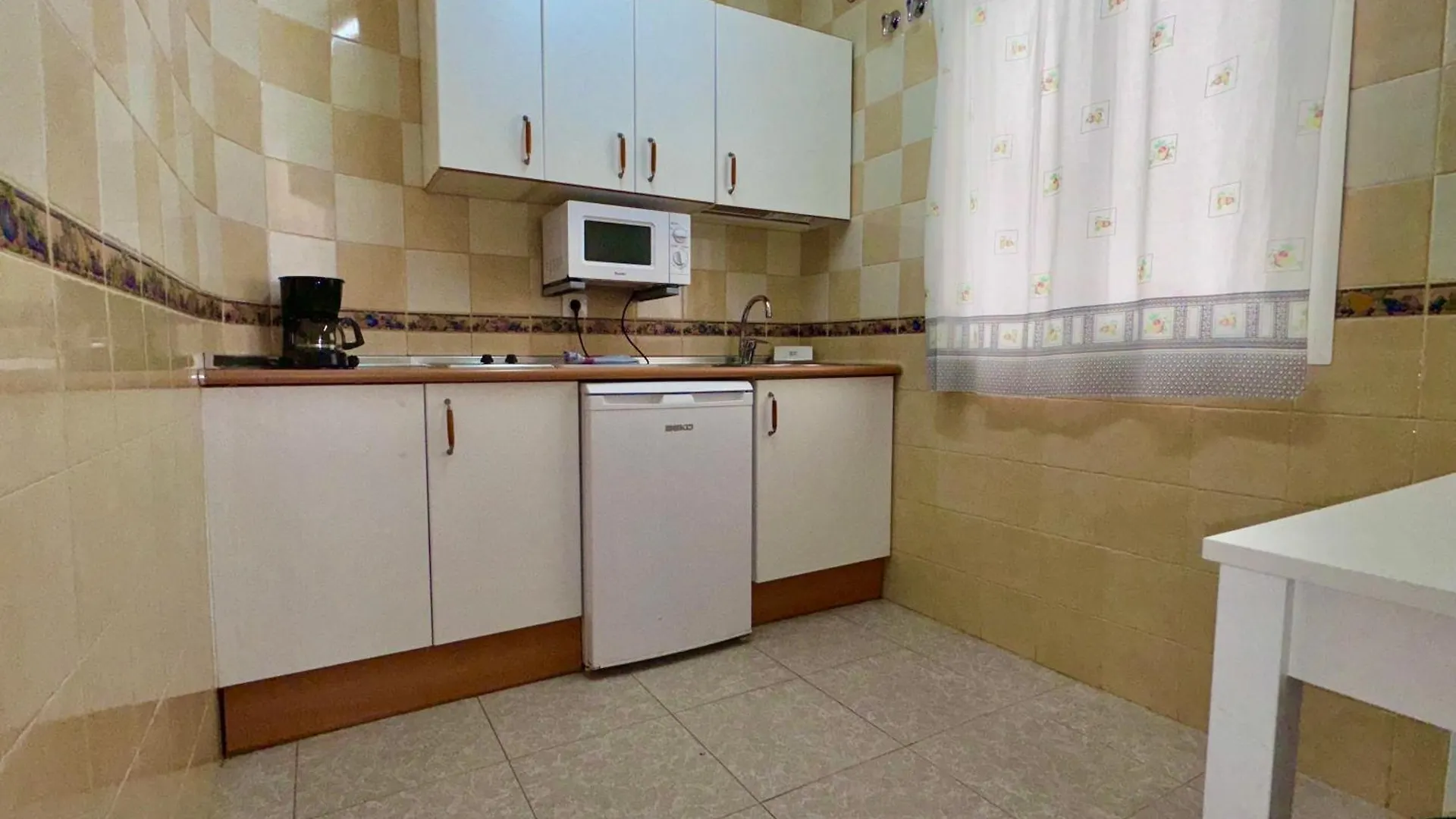 Apartamentos Nina De Oro Torremolinos Spain