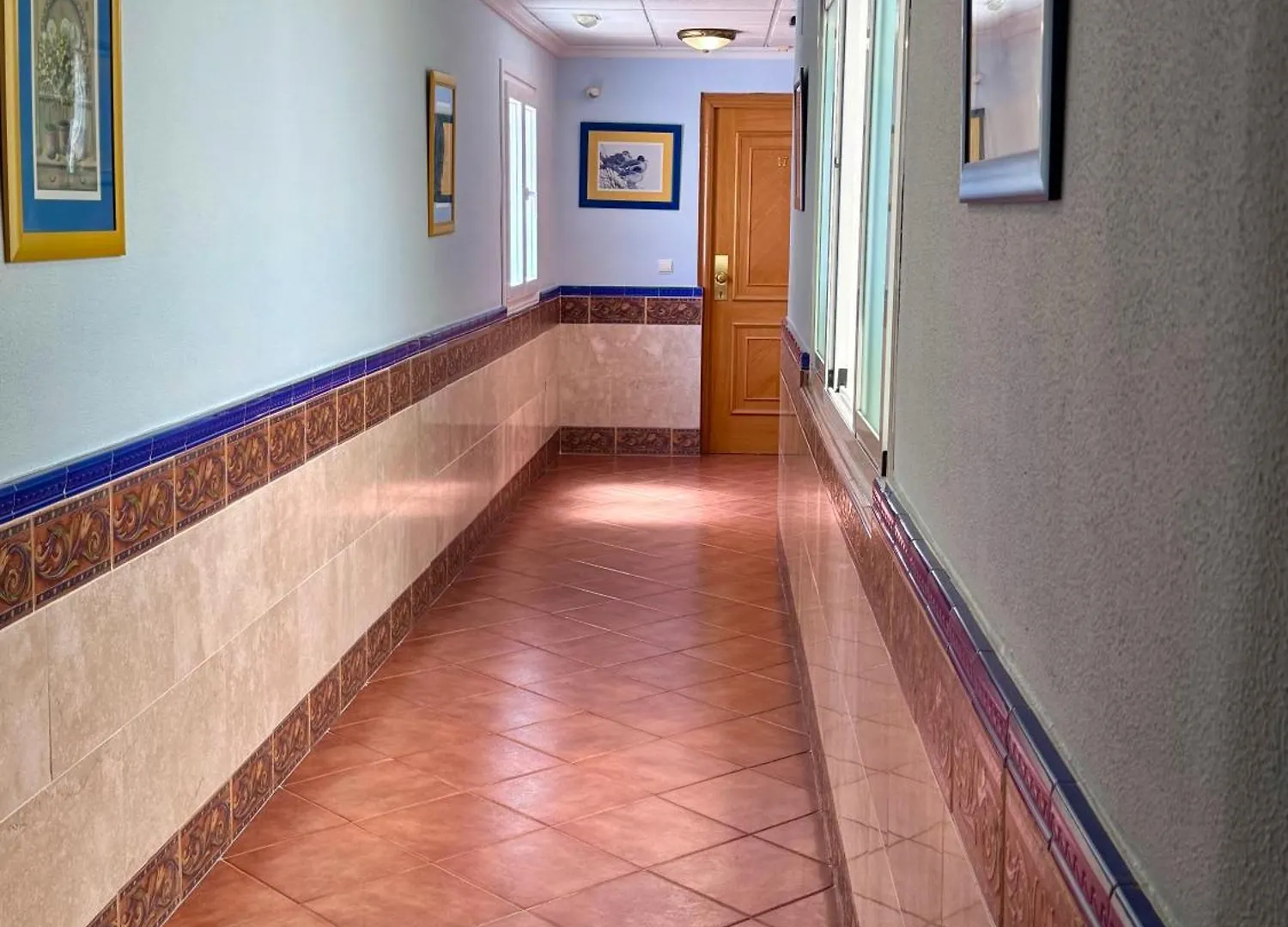 Apartamentos Nina De Oro Torremolinos