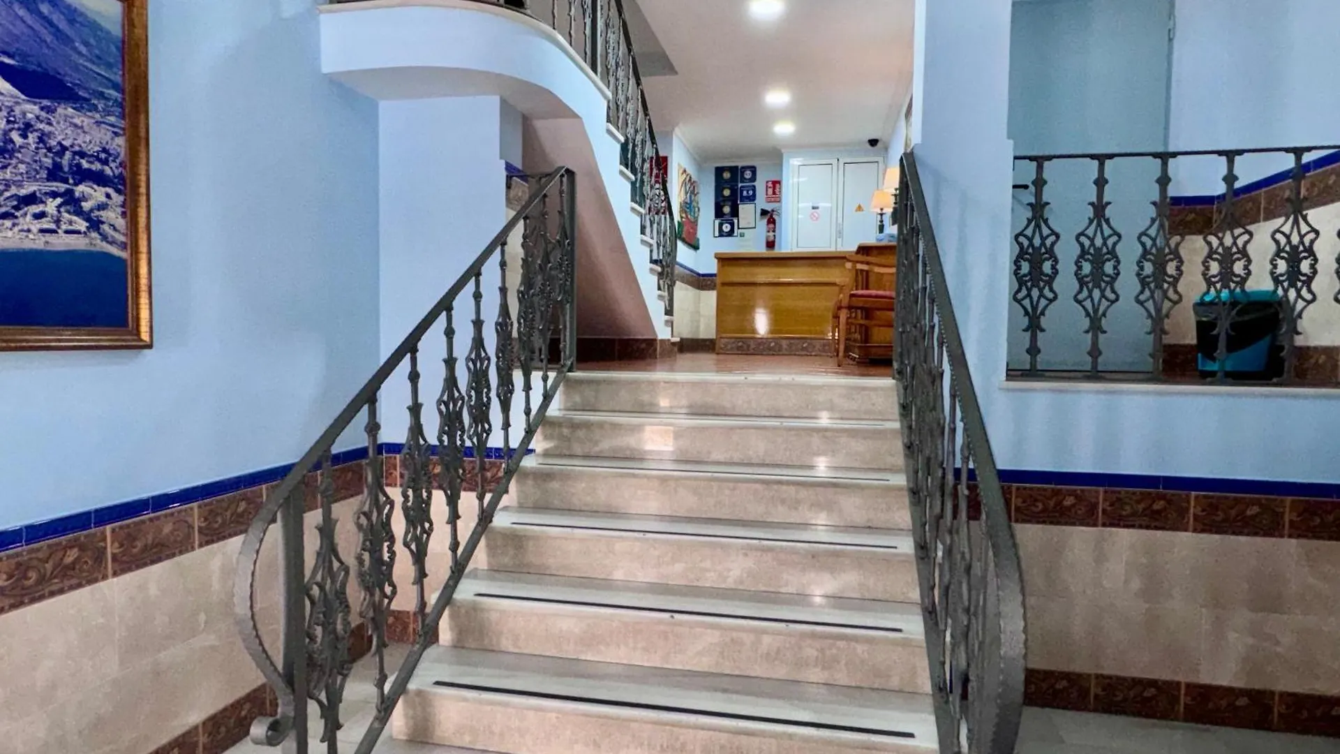 Apartment Apartamentos Nina De Oro Torremolinos Spain