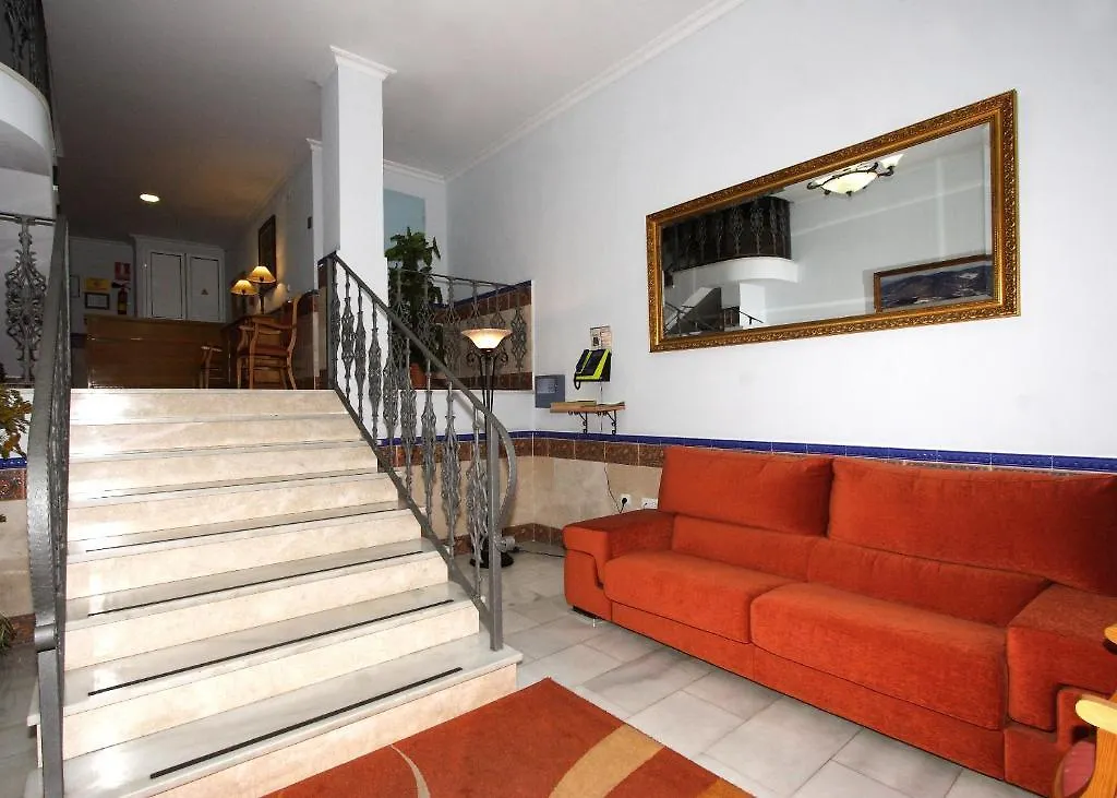 Apartamentos Nina De Oro Torremolinos 0*,  Espanha